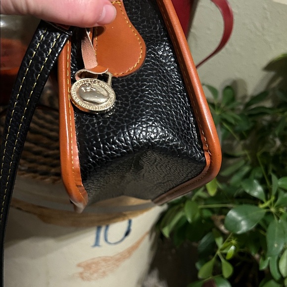 Dooney & Bourke Black and Brown Crossbody Bag - Picture 4 of 12